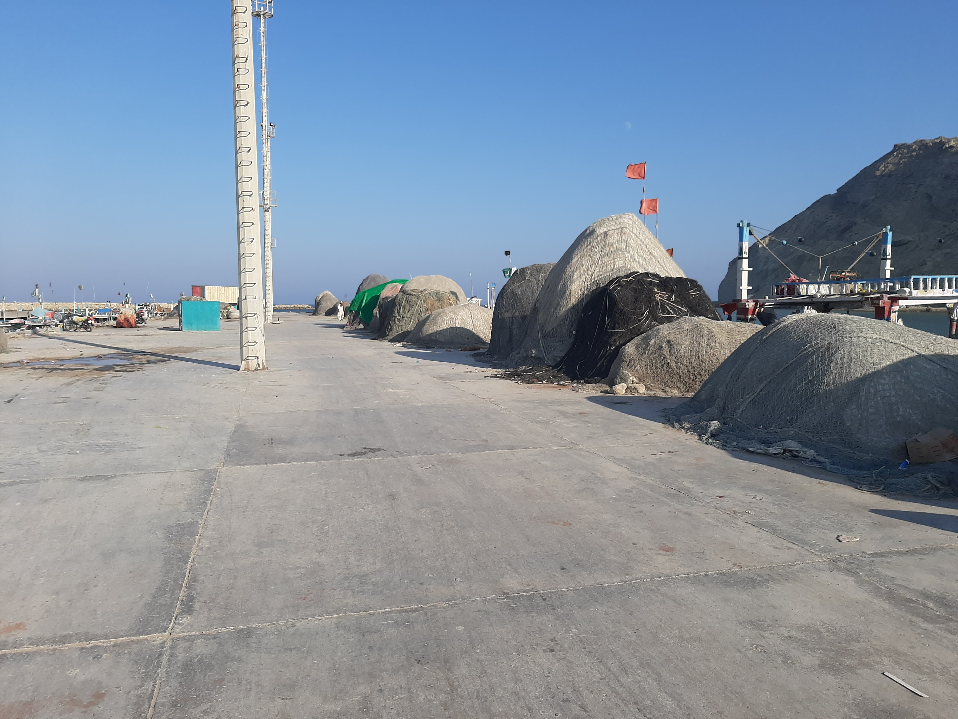 Seasonal gillnet storage on jetty © WWF Pakistan
