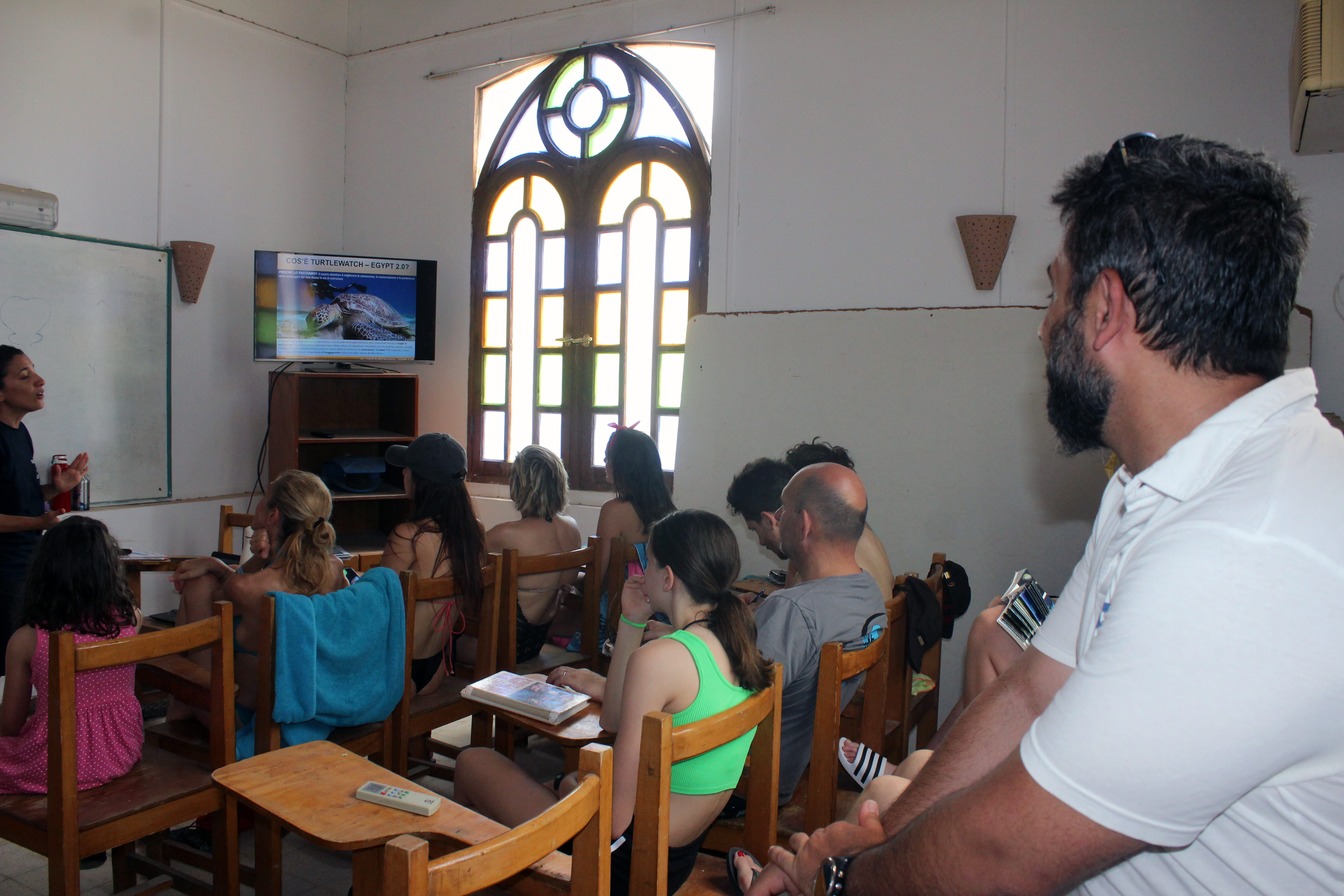 Participants attending a TurtleWatch sea turtle monitoring and conservation training session. ©Turtle Watch Egypt 2.0