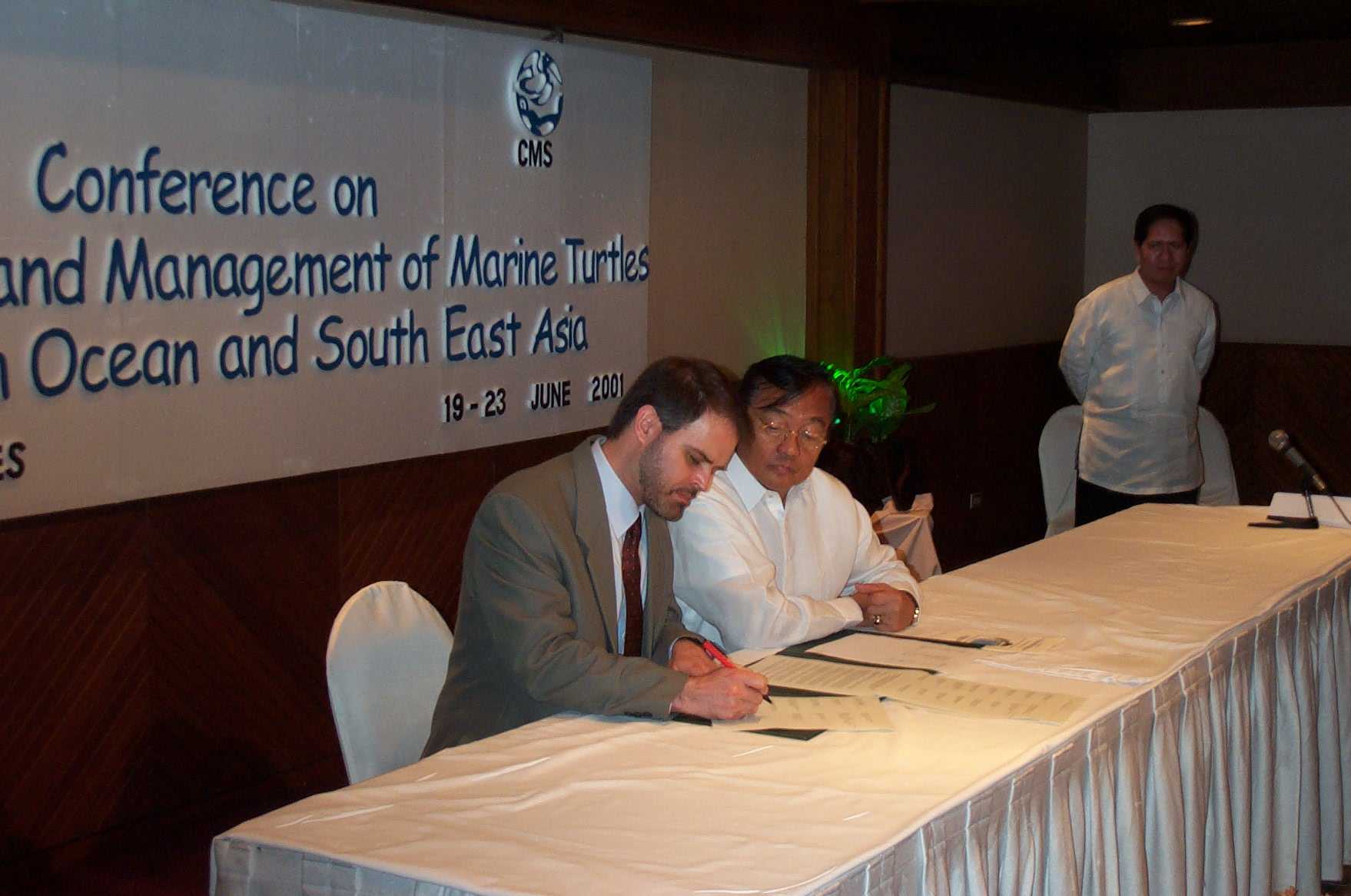 CMS signing the MOU